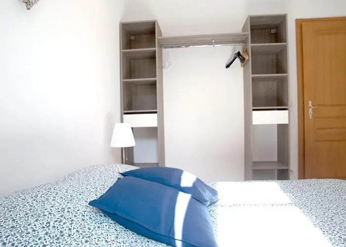 莱斯塔努尔酒店 - 科尔马高档中心 公寓 *