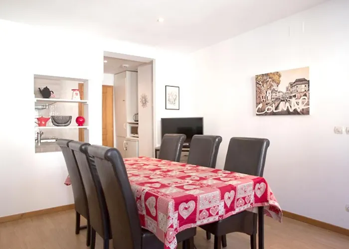 公寓 莱斯塔努尔酒店 - 科尔马高档中心